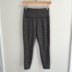 Athleta Gray Delancey Herringbone Zip Pocket High Waist Cropped Tight Size XS